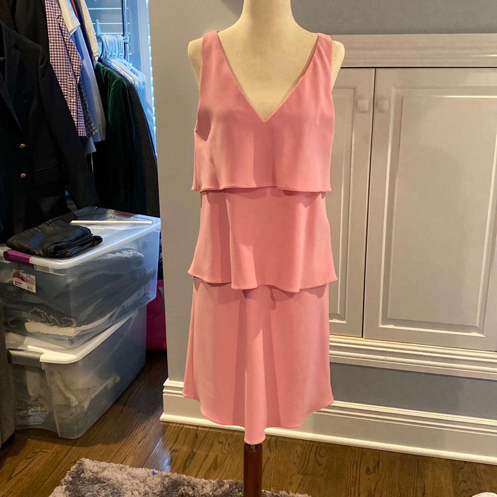 Boutique Moschino Size 6 Pink Ruffled Dress. Side Zipper
